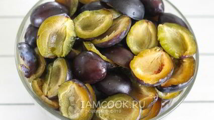 варенье из слив в мультиварке