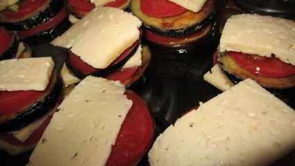 баклажанно-помидорные башенки