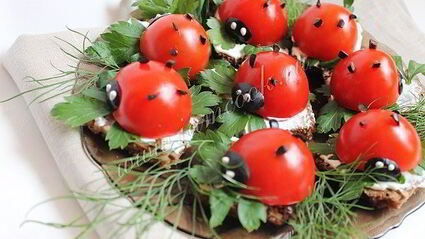 бутерброды божья коровка