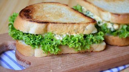 бутерброды для пикника сэндвич с яичным салатом