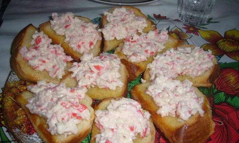 Рецепт бутерброды к крабовыми палочками