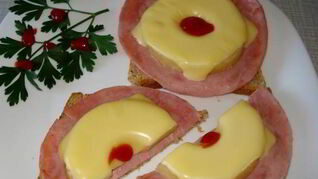 Бутерброды с ананасом