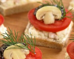 Бутерброды с грибами