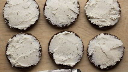 бутерброды с овощами и зеленью