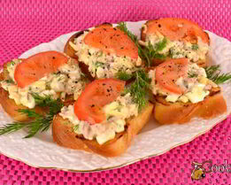 Бутерброды с печенью трески и сыром