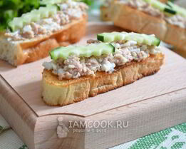 Бутерброды с печенью трески и яйцом