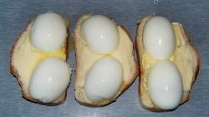 бутерброды с яйцом и сыром