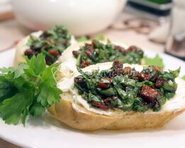 Бутерброды с зеленью и творожным сыром