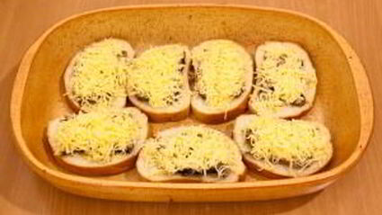 бутерброды со шпротами