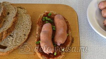 горячие бутерброды с сосиской и сыром