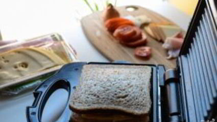 тосты в бутерброднице