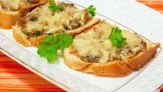 Запеченные бутерброды с рыбой