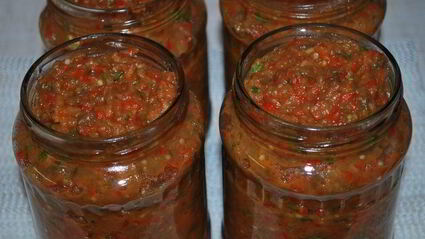 икра из запеченных яблок и овощей