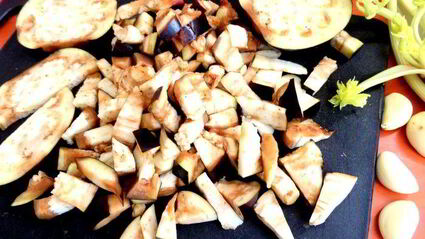 фриттата из баклажанов с грибами