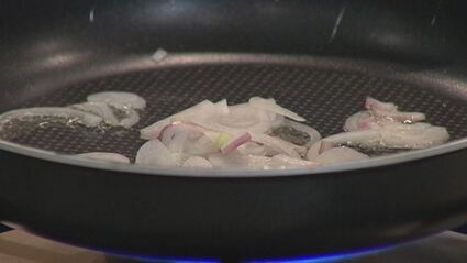 фриттата с зеленым горошком и картофелем