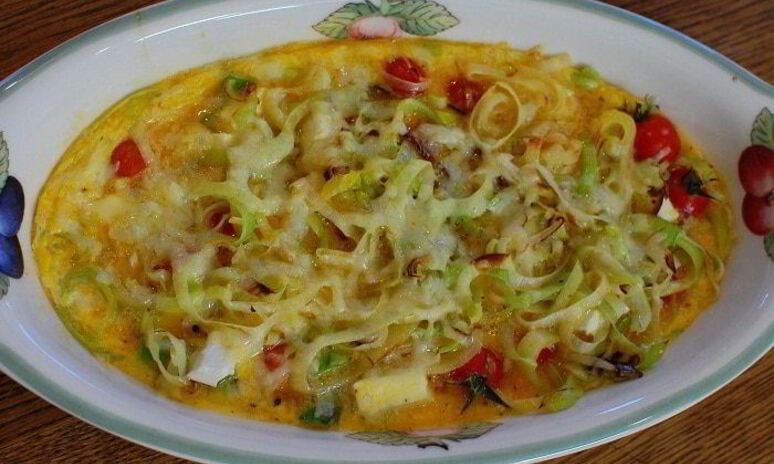 Рецепт фриттата со спаржей, помидорами и фетой