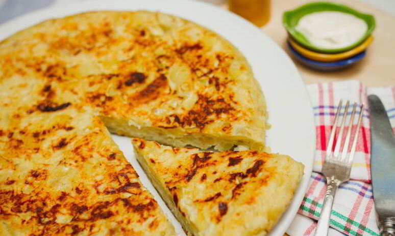 Рецепт картофельно-луковый омлет