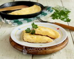 Омлет на сметане на сковороде