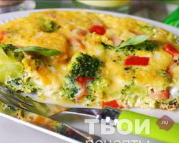 Омлет с овощами и сыром