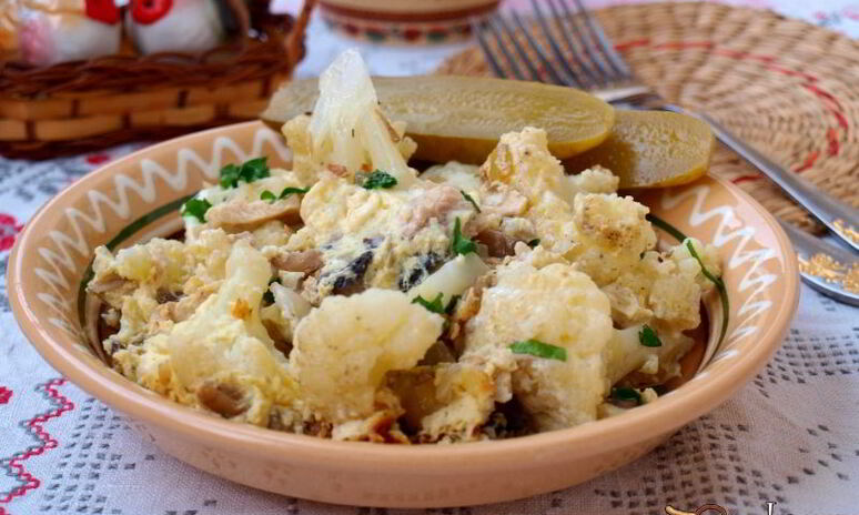 Рецепт омлет с цветной капустой и шампиньонами