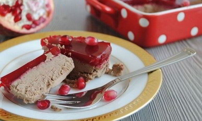 Рецепт куриный паштет под гранатовым желе