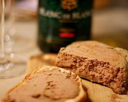 Паштет из куриной печени с портвейном