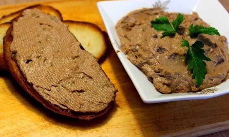 Рецепт паштет из куриной печени с вешенками