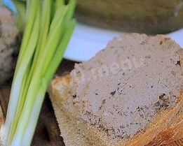 Паштет из печени с черносливом