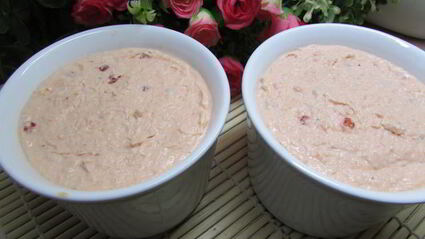 паштет из семги с красной икрой и белым вином