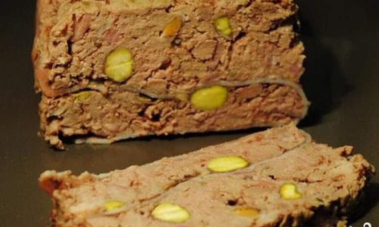 Рецепт паштет из свиной печени с фисташками