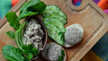 паштет из запеченного хека с грецкими орехами