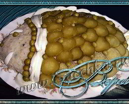 Селедочный паштет в виде рыбы