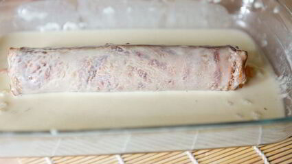 горячий ролл — росу драгон маки с цитрусовым соусом спайс