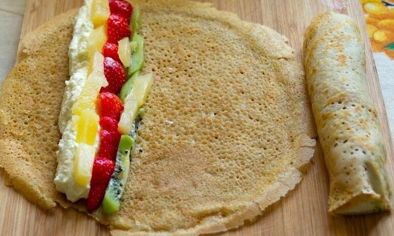 Рецепт легкие сладкие роллы с творожно-фуктовой начинкой