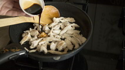 спринг-роллы с курицей