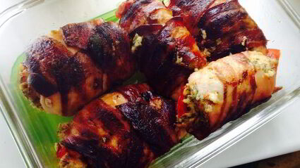 куриные рулетики в беконе с сыром и чесноком по новочерскасски
