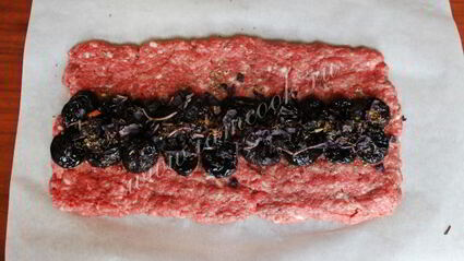 мясной рулет с черносливом