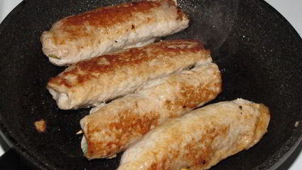 мясные рулетики по-деревенски