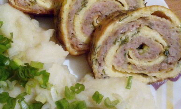 Рецепт пятнистый куриный рулетик