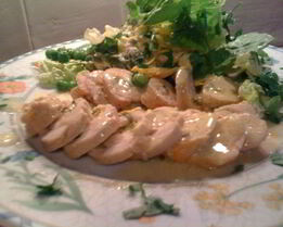 Рулет из индейки с сыром и зеленью