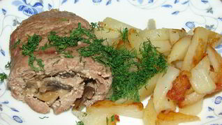 Рулет из индейки в фольге