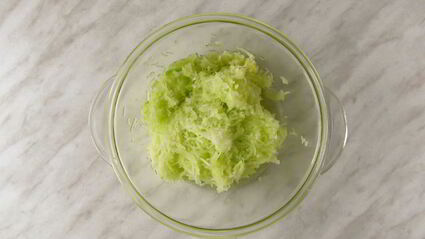 рулет из кабачков с сыром