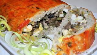 Рулет из рыбного фарша с грибами