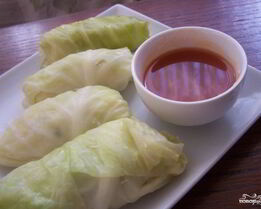 Рулет из рыбы с капустой