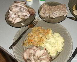 Рулет из свиной головы