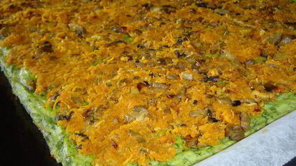 рулет из цукини с морковно-грибной начинкой