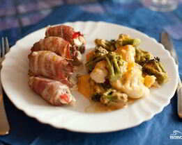 Рулетики из свинины с сыром