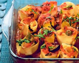 Рулеты из лазаньи с сырной начинкой