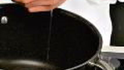 рулеты из лазаньи с сырной начинкой