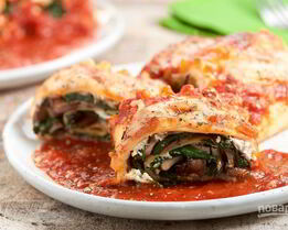 Рулеты с грибами и шпинатом